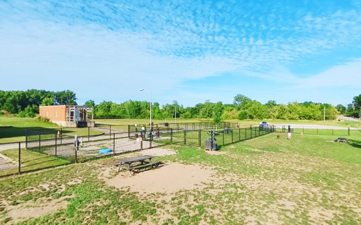 Tri-City Bark Park — selected outdoor photography